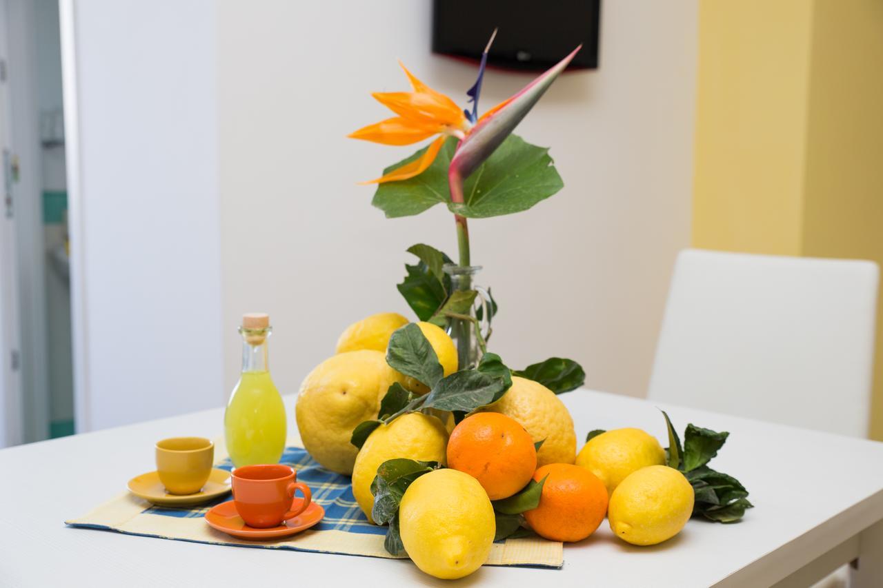 Bed and Breakfast Lemon Flats Сорренто Экстерьер фото