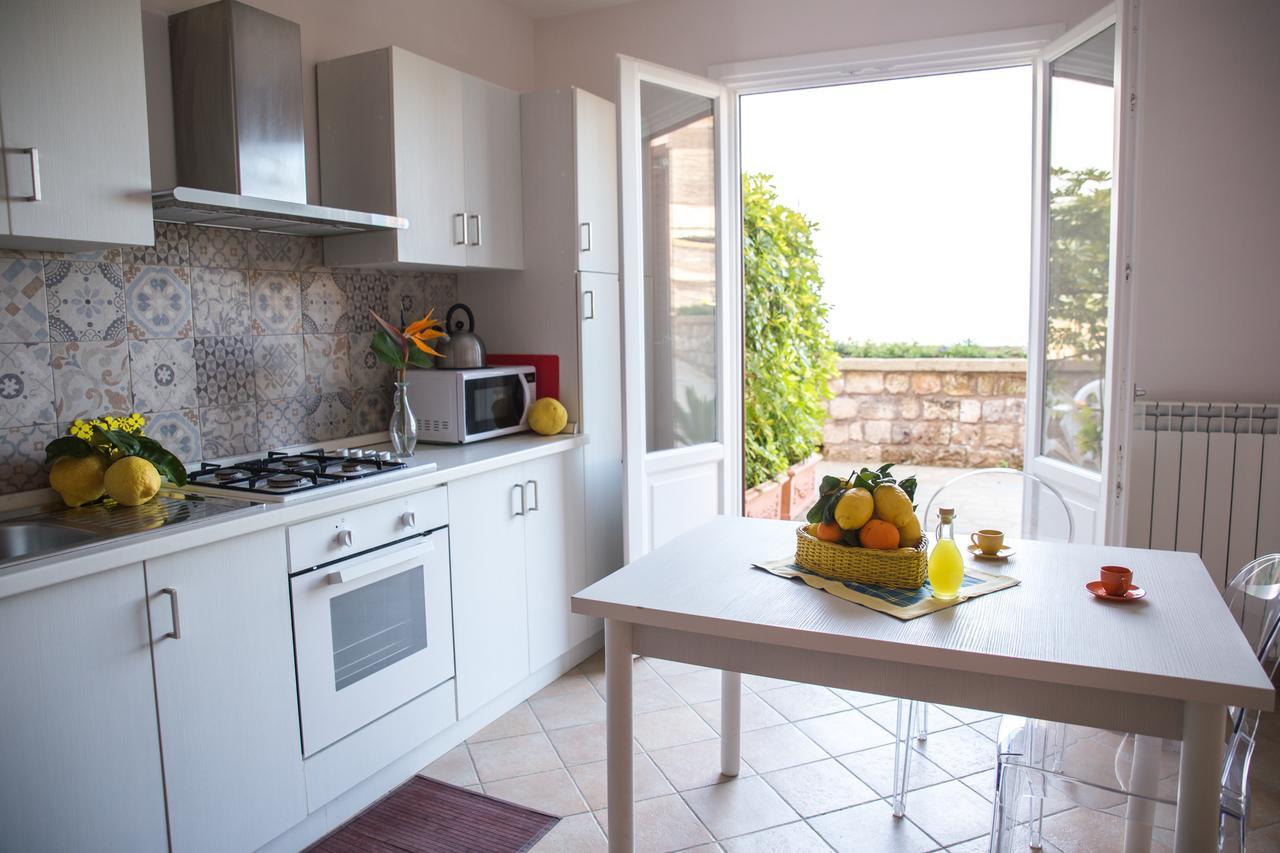 Bed and Breakfast Lemon Flats Сорренто Экстерьер фото